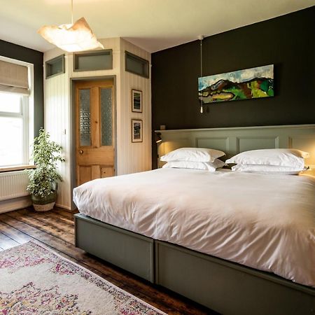 The Old Vicarage Bed and Breakfast Moylgrove Εξωτερικό φωτογραφία