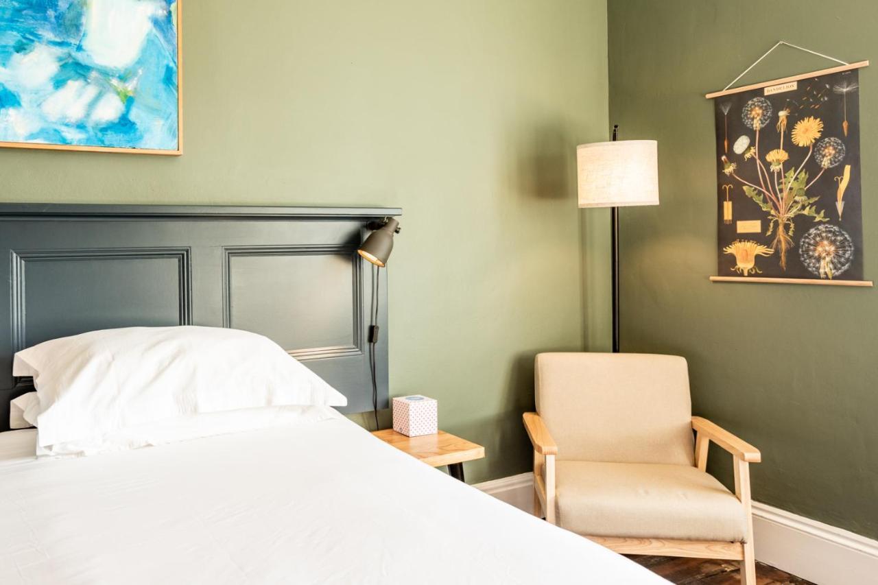 The Old Vicarage Bed and Breakfast Moylgrove Εξωτερικό φωτογραφία