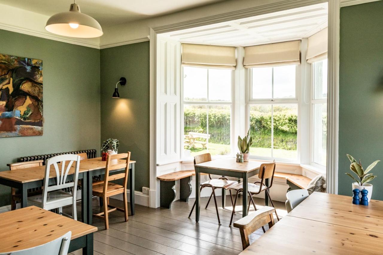 The Old Vicarage Bed and Breakfast Moylgrove Εξωτερικό φωτογραφία